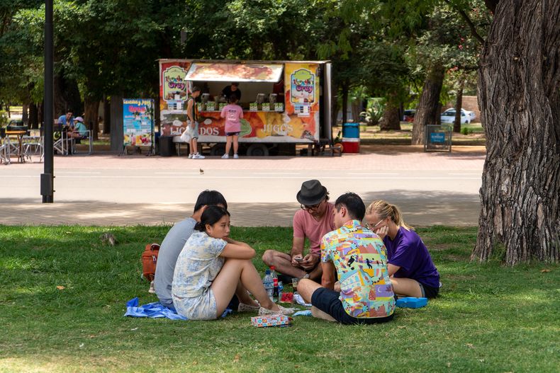 Leve descenso de temperatura, el pronóstico del tiempo para este martes 4 de febrero en Mendoza.
