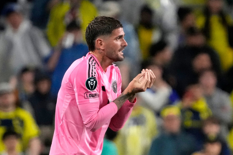 Rodrigo De Paul encendió las alarmas en la Selección tras sufrir una contusión muscular en la MLS.