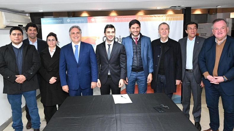 El exmandatario Juan Schiaretti también se sumó a la alianza de gobernadores.
