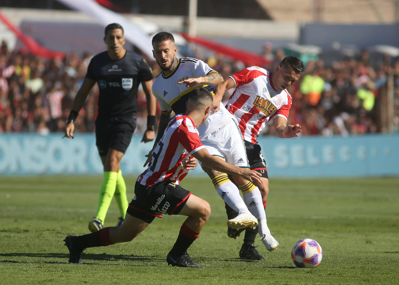 El Club Atlético Boca Juniors logró tres puntos importantes.