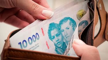 La mitad de los trabajadores argentinos lucha cada mes con ingresos por debajo de $800.000 La mitad de los trabajadores argentinos lucha cada mes con ingresos por debajo de $800.000