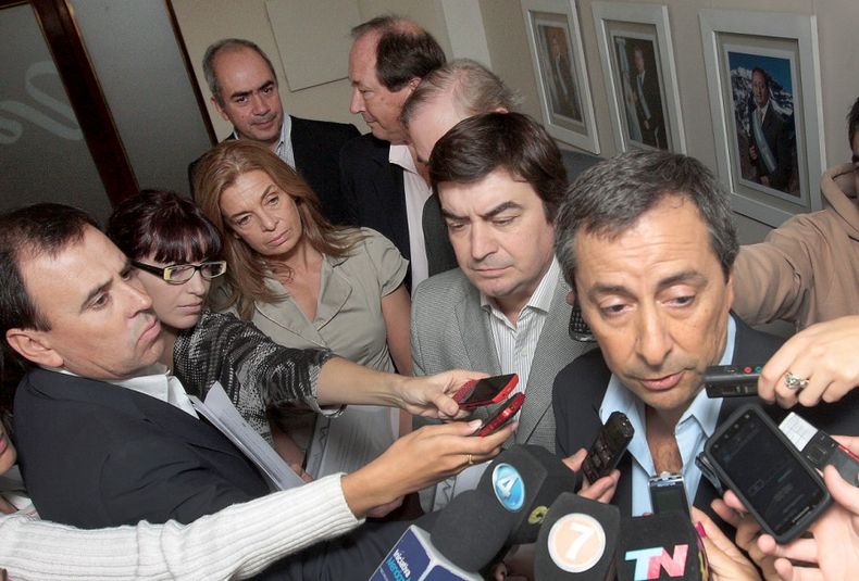 Reunion de gobierno con legisladores por Vale