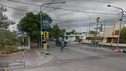Se hicieron pasar por clientes y con armas asaltaron una heladería en San Martín