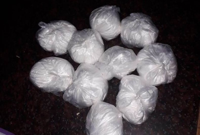 El hombre llevaba 11 envoltorios de cocaína. (Foto ilustrativa).