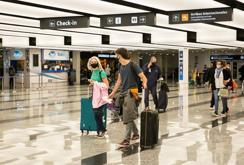 aeropuerto viajeros turismo