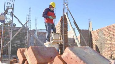 La producción industrial y la actividad de la construcción registraron fuertes caídas en noviembre.&nbsp;
