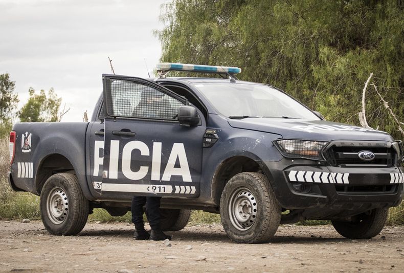 movil policial, policia, operativo, robo, choque, homicidio, hurto, control