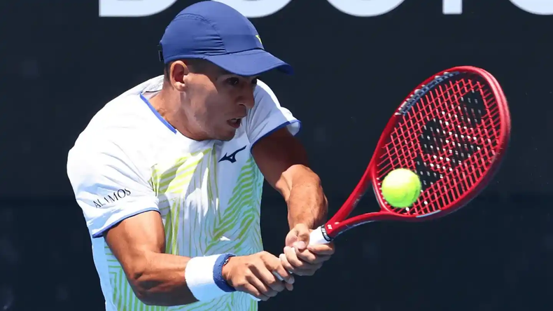 Sebastián Báez no pudo avanzar en el singles del Abierto de Australia, pero hubo buenas noticias argentinas en el dobles. Foto: AP &nbsp;