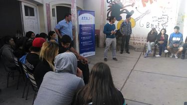 ATAJO asiste o colabora con las distintas fiscalías para abordar la situación de conflicto penal con medidas alternativas ATAJO asiste o colabora con las distintas fiscalías para abordar la situación de conflicto penal con medidas alternativas