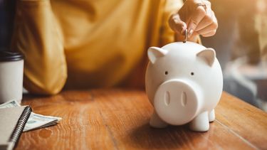 Jubilación incierta: cada vez más jóvenes buscan respaldo en seguros de retiro