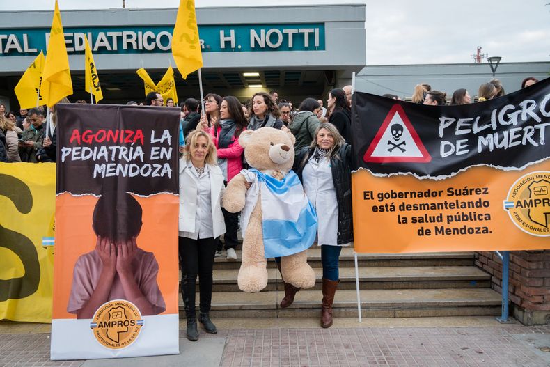 Rodolfo Suarez habló sobre el conflicto en salud y pidió que Ampros acepte la propuesta.