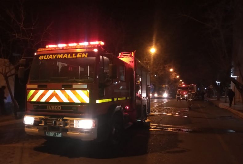 Revuelo en el seno del Cuartel Central de Bomberos Voluntarios de Guaymallén.