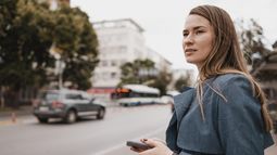 Qué significa agradecer cuando alguien nos deja cruzar la calle, según la psicología Qué significa agradecer cuando alguien nos deja cruzar la calle, según la psicología