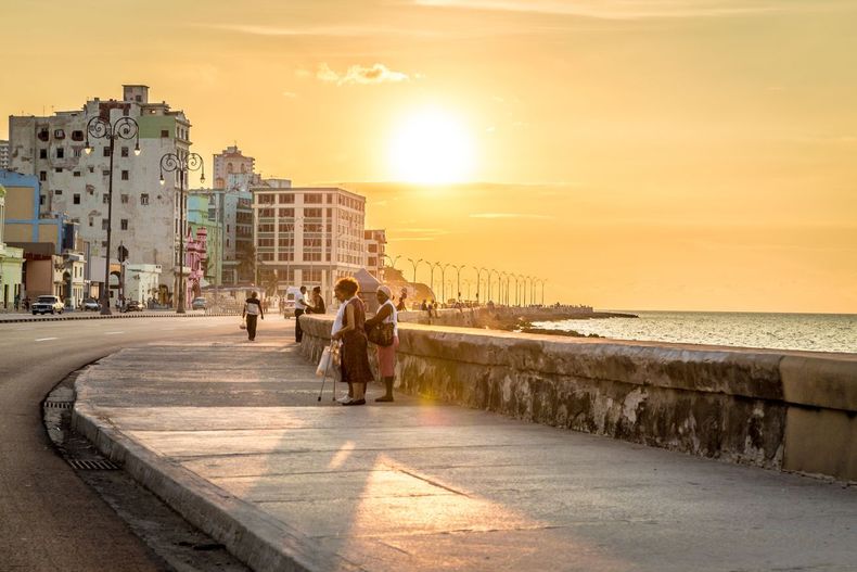 Avenida Malecón, La Habana, Cuba