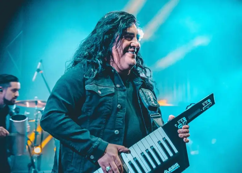 El adiós al vocalista de Garras de Amor, Cristián Rodríguez, estrella de la música tropical en Chile.