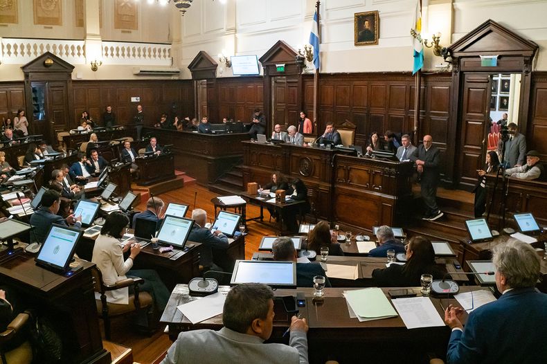 22 de Marzo de 2026, Legislatura Mendoza, sesión diputados, cuarto intermedio