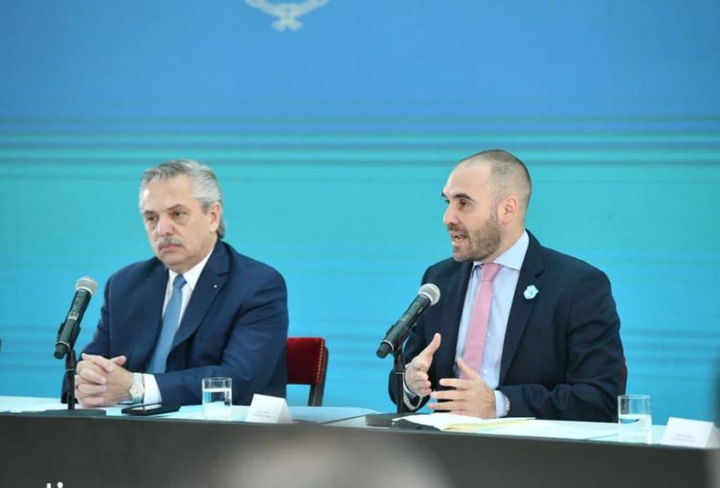 Fernández y Guzmán.