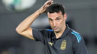 Lionel Scaloni enfrenta un plantel con sobreoferta de talento para definir la lista final. Lionel Scaloni enfrenta un plantel con sobreoferta de talento para definir la lista final.