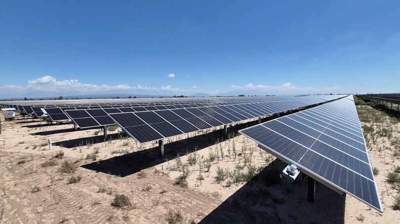 Energía solar. El proyecto tiene una capacidad instalada de 180 MW.