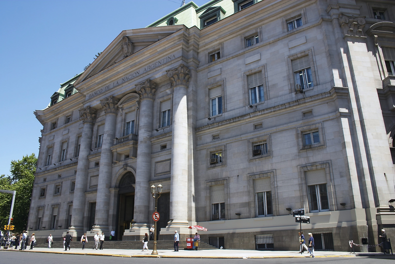 Eficiencia y ajuste: el Banco Nación reduce personal y celebra resultados positivos en 2025.