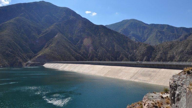 Minería, Mendoza, agua, producción e industria: un debate impostergable