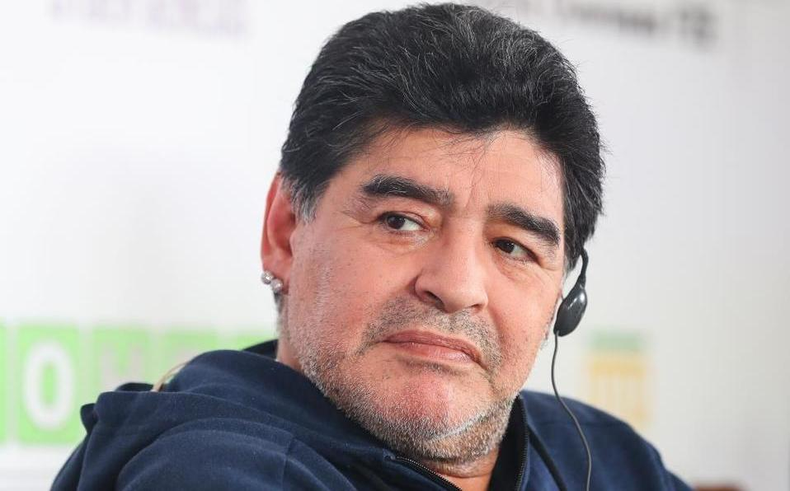 Diego Maradona y su marca siguen en conflicto.