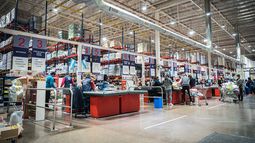 Para Badaloni se necesita ajustar otras variables antes de promover la importación de alimentos y medicamentos