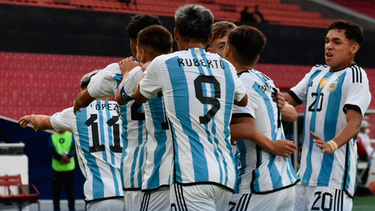La Selección de fútbol sub-17 de Argentina consiguió su segundo triunfo al hilo.