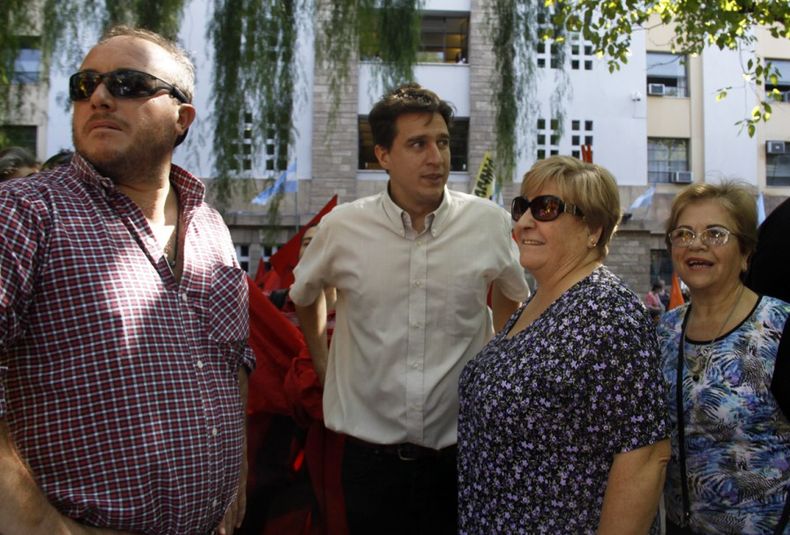 Protesta de gremios en casa de gobierno