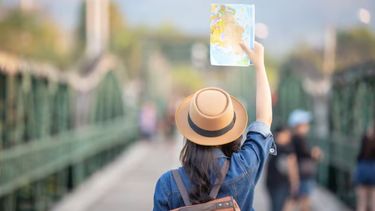 mas turistas, pero menos gastos: la paradoja del fin de semana largo mas turistas, pero menos gastos: la paradoja del fin de semana largo