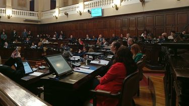 La Legislatura de Mendoza aprobó una ley para que los ciudadanos denuncien infracciones ambientales en tiempo real.