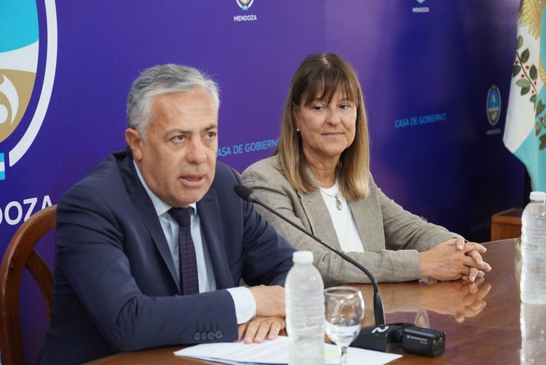 Cornejo propone a Norma Llatser como la sucesora de Pedro Llorente en la Suprema Corte