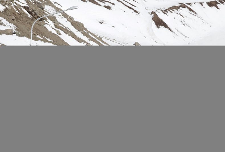 tunel internacional, paso a chile, aduana, frontera, habilitado, cortado, nieve, operativo, clima, corte, paso fronterizo, camiones, camioneros, tránsito, cola, auto