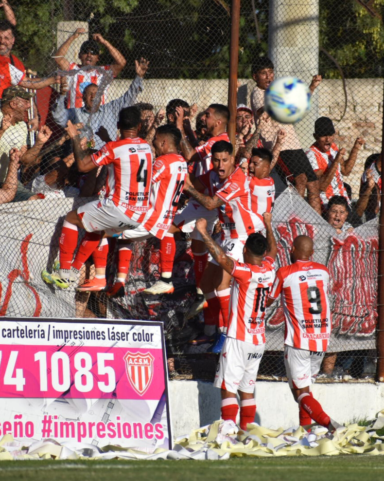 Atlético San Martín y otro paso rumbo al ascenso.