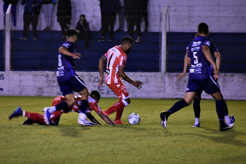 El Atlético Club San Martín fue superado (Foto: Prensa ACSM).