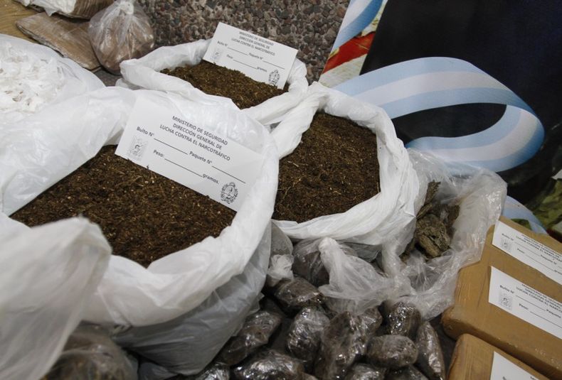 Secuestro de drogas Campo Papa