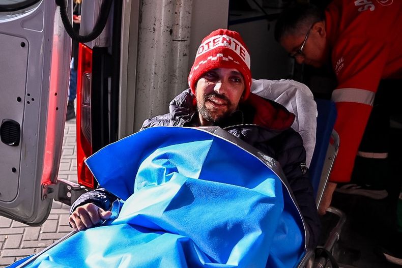 Tras casi tres meses de internación, Pablo Grillo recibió el alta y empezará un proceso de recuperación