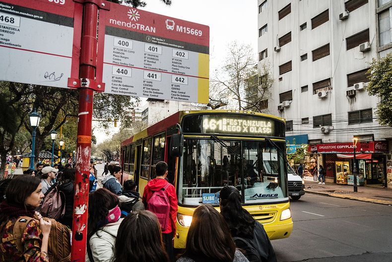 Se aplica a partir de febrero un nuevo incremento en el boleto del transporte público de pasajeros de la provincia de Mendoza.