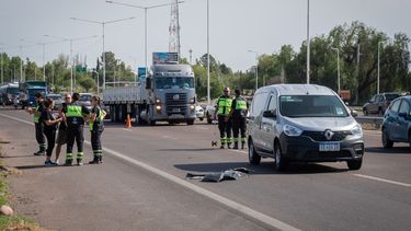 Grave accidente vial complica el tránsito en el Acceso Sur de Godoy Cruz. Foto archivo. Grave accidente vial complica el tránsito en el Acceso Sur de Godoy Cruz. Foto archivo.