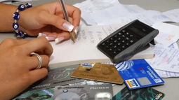 La mora en las familias se triplicó en un año, según el Banco Central De La República Argentina.