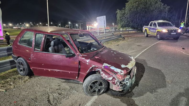 Accidente Fiat Uno choque