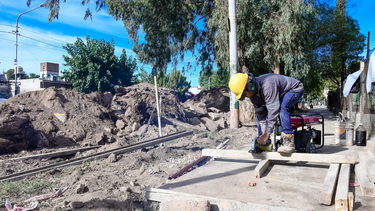 Municipalidad de Guaymallén: continúa el ordenamiento urbano en calle Tirasso