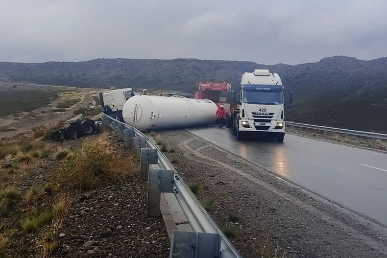 El accidente vial ocurrió este miércoles en Ruta 40, a la altura del Río Diamante. 