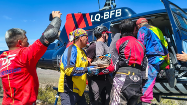Conducía un cuatriciclo en Las Heras, cayó a un barranco y fue rescatado en helicóptero Conducía un cuatriciclo en Las Heras, cayó a un barranco y fue rescatado en helicóptero