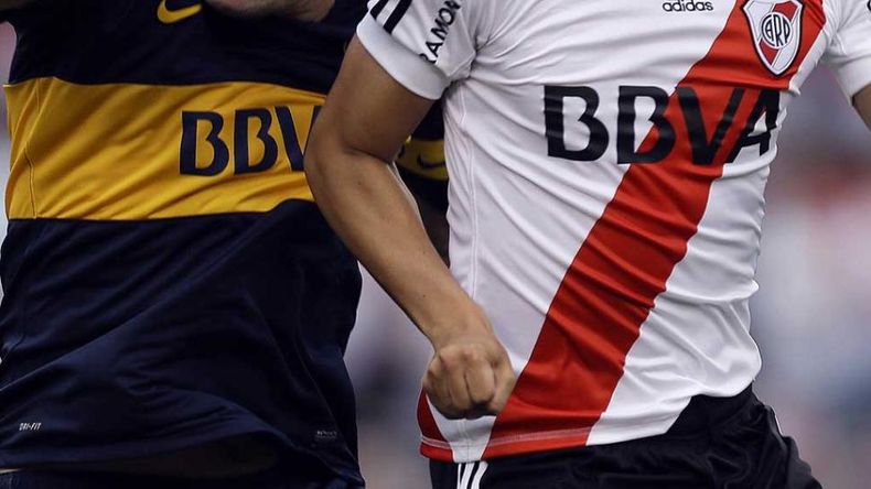 ChatGPT eligió al mejor equipo de fútbol argentino y estalló Fantino