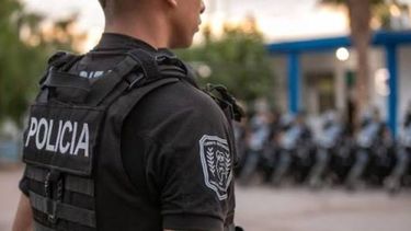 Un joven armado escapó de un control policial en Mendoza y fue detenido tras una persecución. Foto: Prensa Gobierno de Mendoza. Un joven armado escapó de un control policial en Mendoza y fue detenido tras una persecución. Foto: Prensa Gobierno de Mendoza.