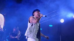 Luck Ra emocionó a Mendoza con su show El Baile del Año.