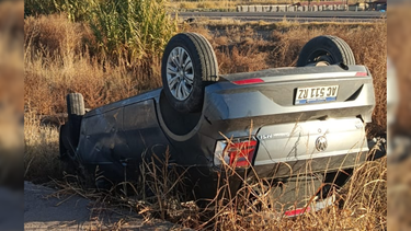 Así quedó el auto del hombre que se accidentó en Maipú. Así quedó el auto del hombre que se accidentó en Maipú.