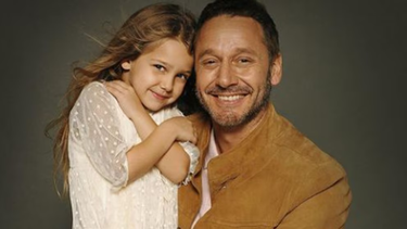 Benjamín Vicuña impactó al mostrar el gran parecido de su hija Magnolia con su abuela