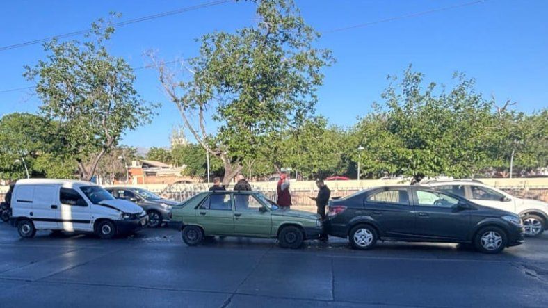 El accidente vial ocurrió a la altura de Dorrego, Guaymallén.